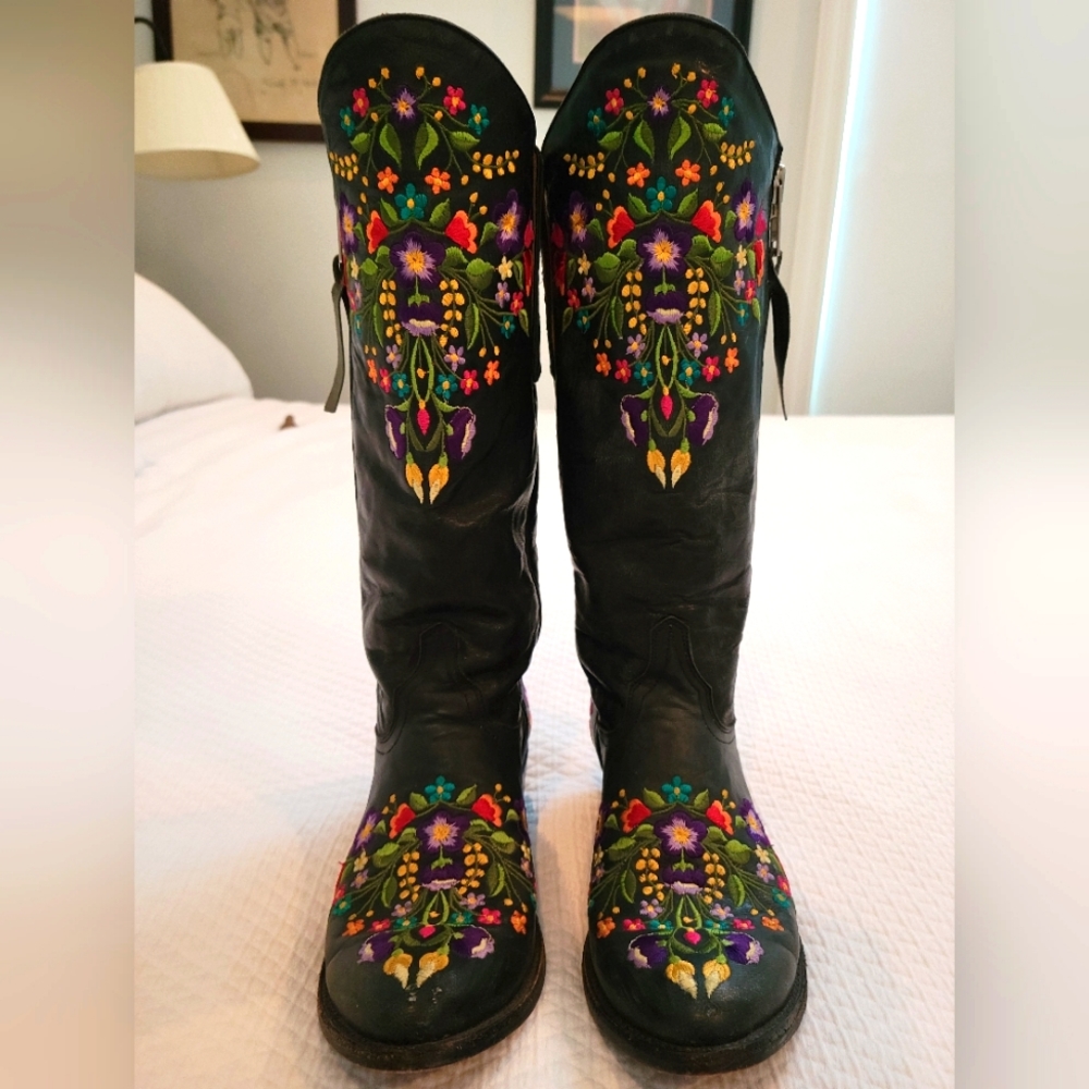 Old Gringo Embroidered Womens Cowboy Boots 7.5